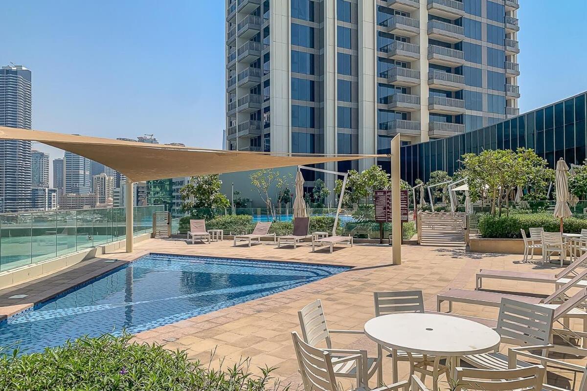Frank Porter - 5242 Emaar Tower ดูไบ ภายนอก รูปภาพ